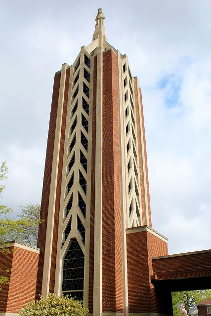 Our Lady Queen of Heaven 03